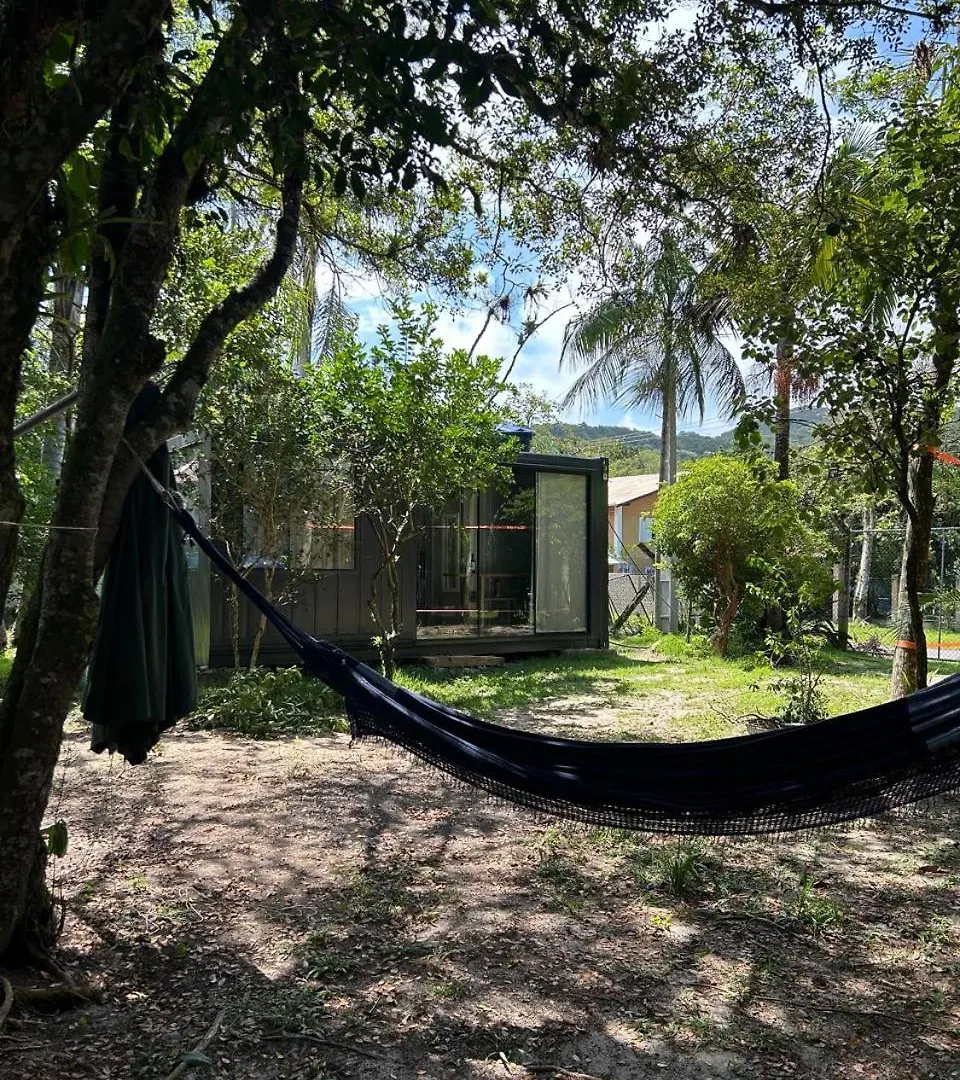 ホテル Tree House Balneário Camboriú 0*,